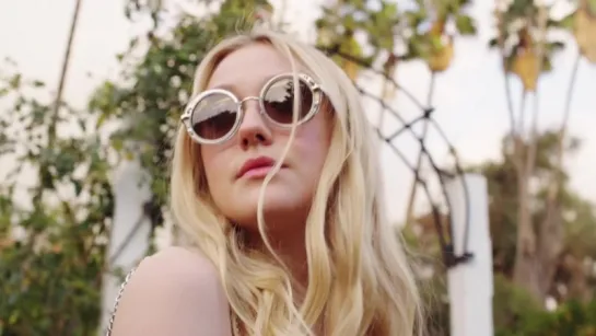 Behind the scenes with Dakota Fanning  Jimmy Choo