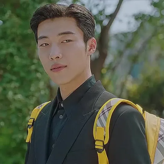 dohwan_crumbs 🥰🥰🥰
🎬 The King: Eternal Monarch 🎬