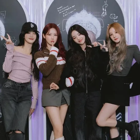 240208 (G)I-DLE - Pop-up Store