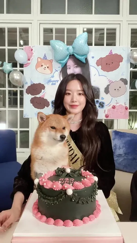 230106 Shuhua @ TikTok SNS