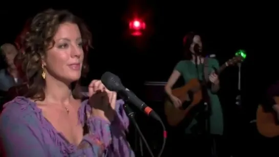 Sarah McLachlan      ..