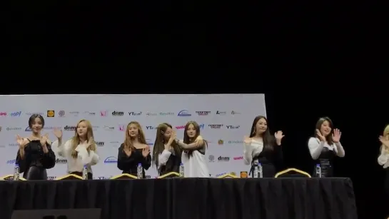 190124 MOMOLAND Fanсam interview  @ MANILA (PH)