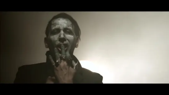 MARILYN MANSON - THIRD DAY OF A SEVEN DAY BINGE