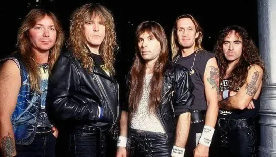 Iron Maiden - Fear Of The Dark 1992 (Official Video)