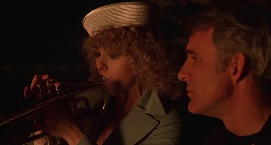 Bernadette Peters & Steve Martin - You Belong To Me (The Jerk, 1979)