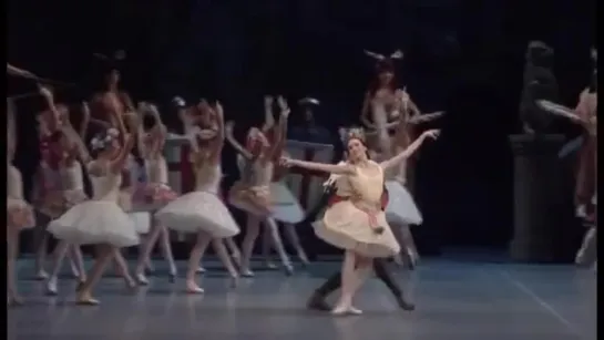 &Raymonda (Act I) - ballet (Teatro alla Scala)