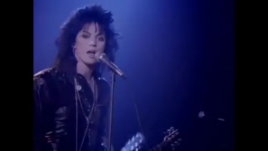 Joan Jett  The Blackhearts - I Hate Myself for Loving You (Official Video)