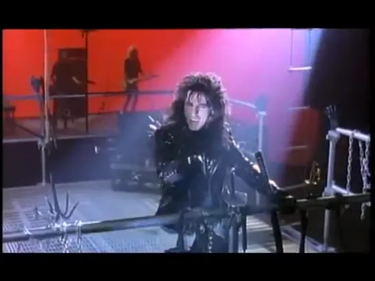 Alice Cooper - Bed of Nails (Official Video)