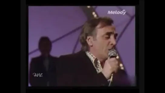 MIREILLE MATHIEU ET CHARLES AZNAVOUR UNE VIE D'AMOUR