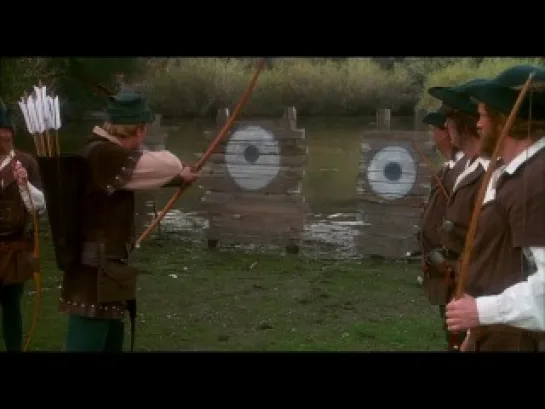 https://vk.com/horoshiefilmu Робин Гуд: Мужчины в трико / Robin Hood: Men in Tights (1993)