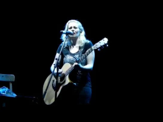 Anneke van Giersbergen feat. Danny Cavanagh - Hey Okey (Live 06/01/12)