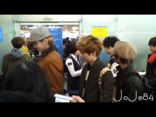 121101 INCHEON AIRPORT EXO-M LUHAN&CHEN