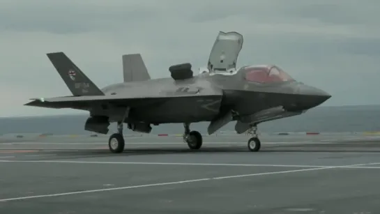 F-35B революционно сел