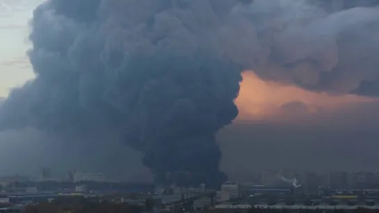 Видео крупного пожара в Санкт-Петербурге