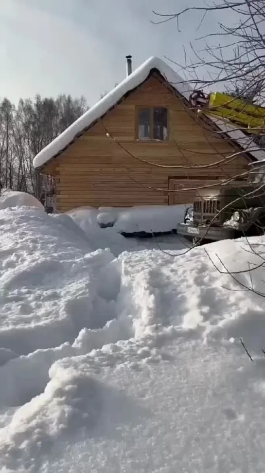 Мощный аппарат ЗИЛ и буровики красавцы.