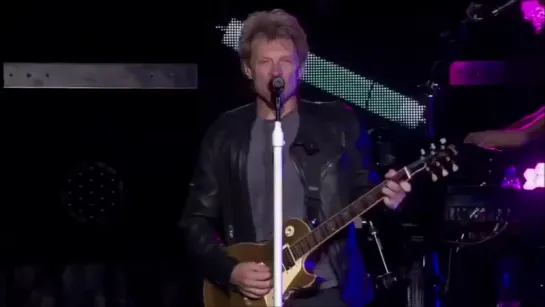 Bon Jovi - Runaway (Live at New Jersey, 25.07.2013)