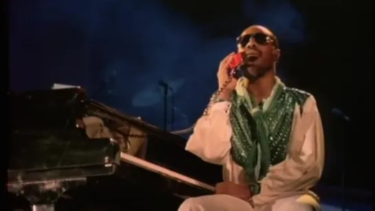 Stevie Wonder - I Just Called To Say I Love You (1984)_720p