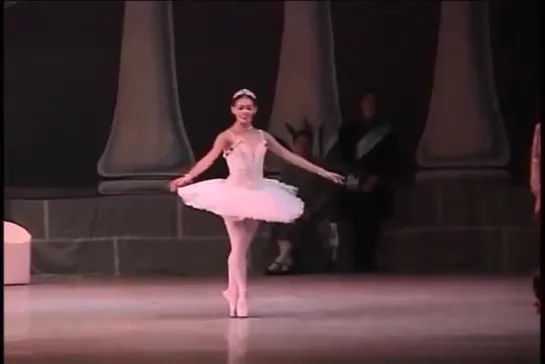 Cinderella (La Cenicienta) (Part II) - ballet (Anette Delgado and Dani Hernandez, Ballet Nacional de Cuba)