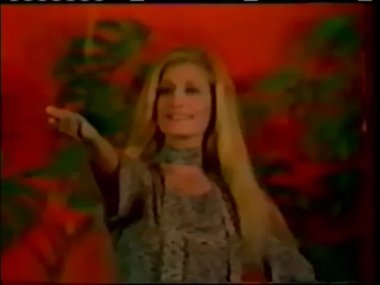 Dalida - Besame mucho 27.09.1976 (Midi première (TF1) (exposition de l’outre-mer) #