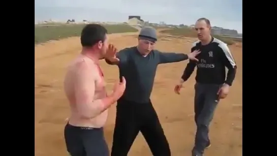 ДРАКА на улице. Street Fight is a need to look