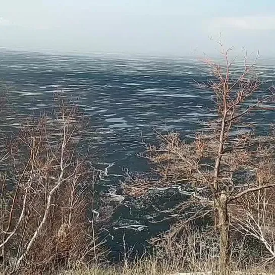 Вид на Волгу с Девьей горы