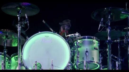 Motley Crue - Drum Solo - The End Live in Los Angeles