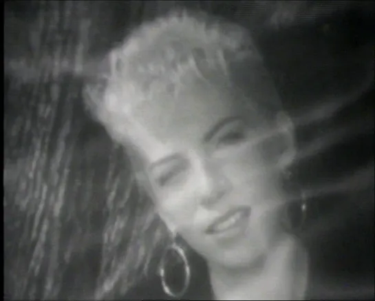 Eurythmics - Miracle Of Love