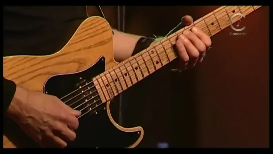 Mike Stern Band feat. Richard Bona - Live At The New Morning (2004)