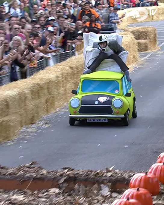 Red Bull Soapbox Race London 2019 - Mr Bean