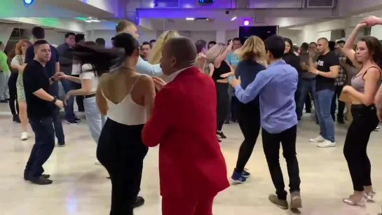 Видео от Школа Salsa Social. Сальса Бачата Кизомба Танго