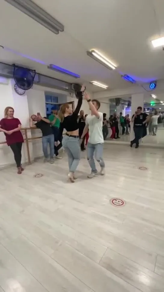 Видео от Школа Salsa Social. Сальса Бачата Кизомба Танго