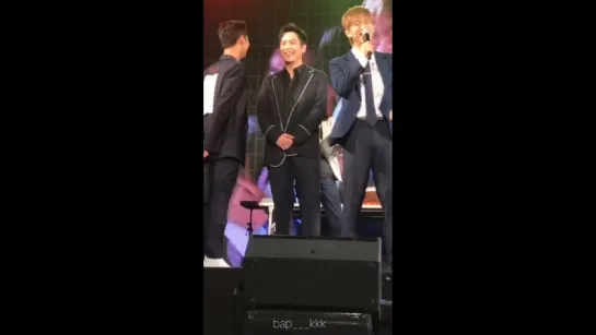 [FANCAM] [12.08.18] “2018 BOTH HANDS UP with B.A.P in Osaka”