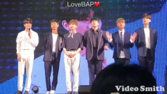 [FANCAM] [11.08.18] “2018 BOTH HANDS UP with B.A.P in Osaka”