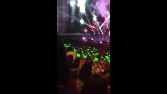 [FANCAM] [08.07.18] B.A.P LIMITED in Taipei: Дэхён и Ёнджэ вышли к зрителям