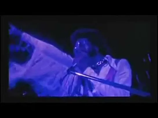 Sly & The Family Stone - I Want To Take You Higher (Woodstock 1969)