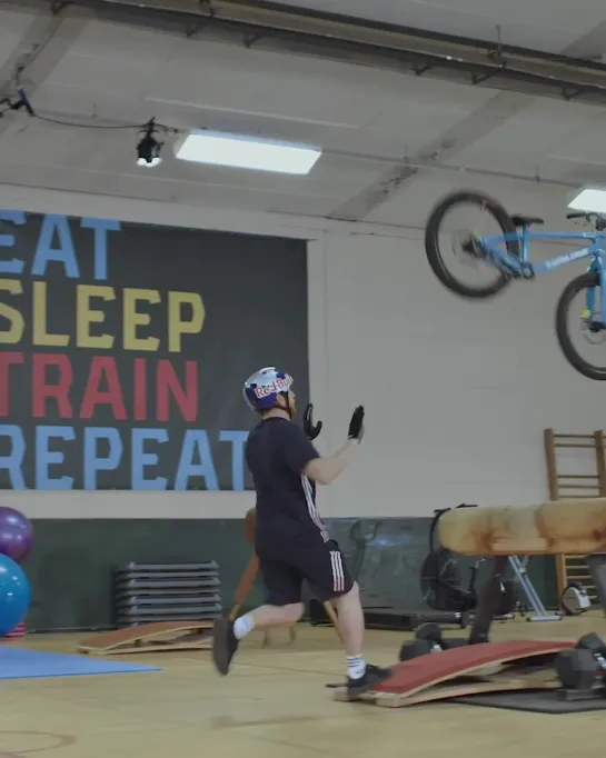 Danny MacAskill Gymnasium Highlight 4-5 IG