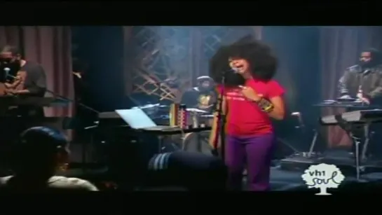 Erykah Badu - Soldier (Live)