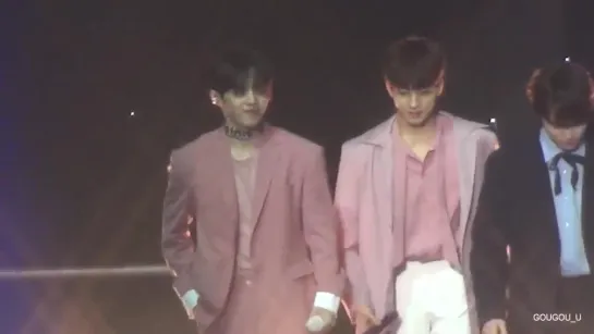 [FANCAM] [190308] SEVENTEEN (세븐틴) - Our dawn is hotter than day (SCoups focus) @ 3rd Fanmeeting "Seventeen in Carat Land"