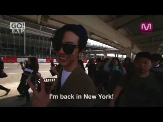 Go! B.A.P - Clip #01 - B.A.P arriving in NY