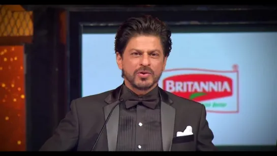 Shahrukh Khan and Kapil Sharma - 61st FILMFARE Awards 2015 - Promo