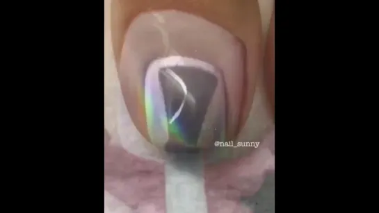 Chrome pedicure ombré