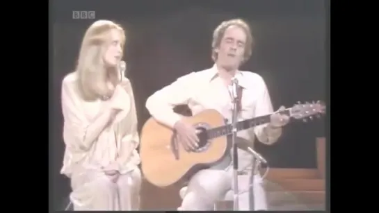 Tim Hardin & Twiggy - The Lady Came From Baltimore.