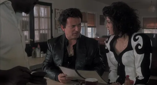 Фрагмент 2 х/ф "Мой кузен Винни" / "My Cousin Vinny" (1992) США, Джонатан Линн