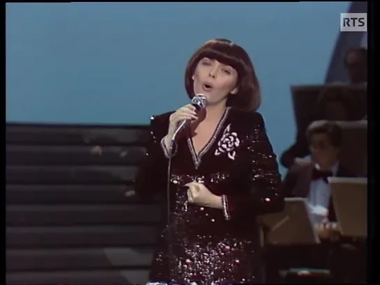 Mireille Mathieu - Une femme amoureuse (1981)