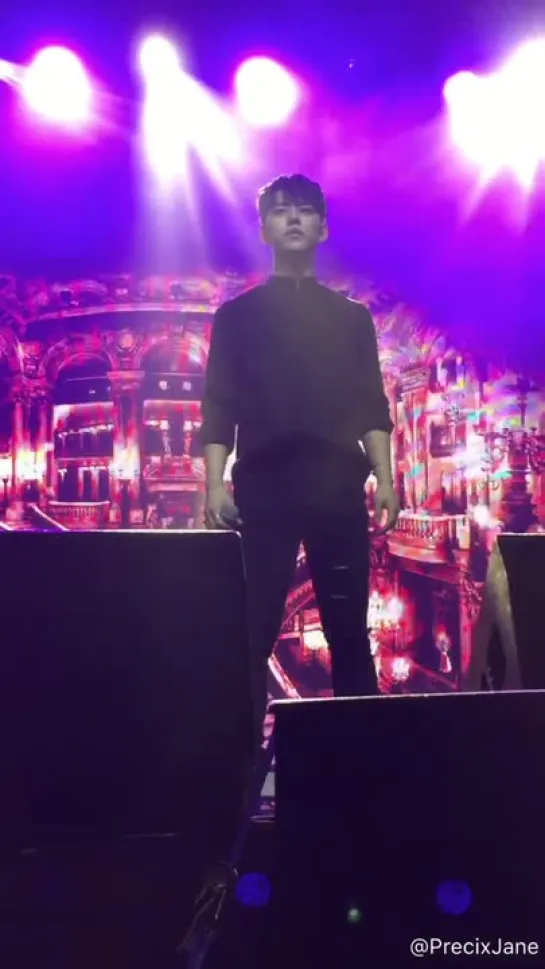 [FANCAM] [07.12.18] B.A.P 'FOREVER WITH BABYz' TOUR — Berlin: B.A.P — FERMATA (Daehyun focused)