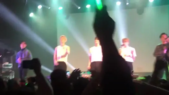 [FANCAM] [25.11.18] B.A.P 'FOREVER' TOUR — Toronto