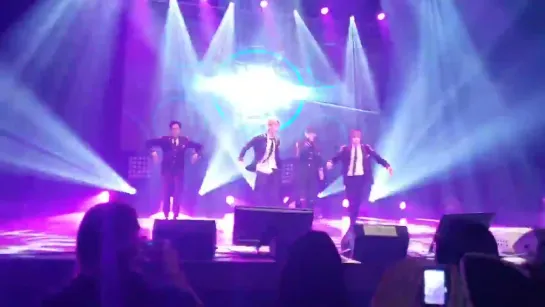 [FANCAM] [24.11.18] B.A.P 'FOREVER' TOUR — Minneapolis