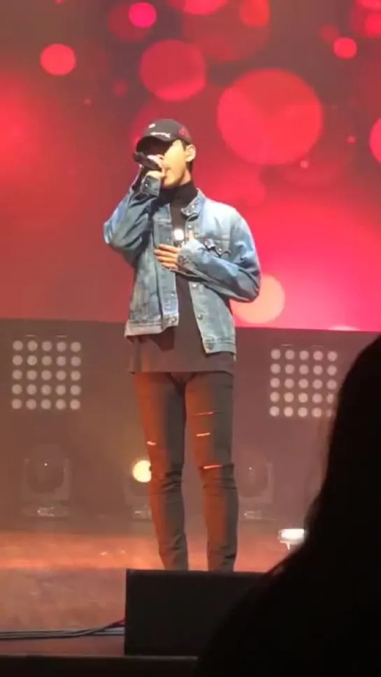 [FANCAM] [24.11.18] B.A.P 'FOREVER' TOUR — Minneapolis