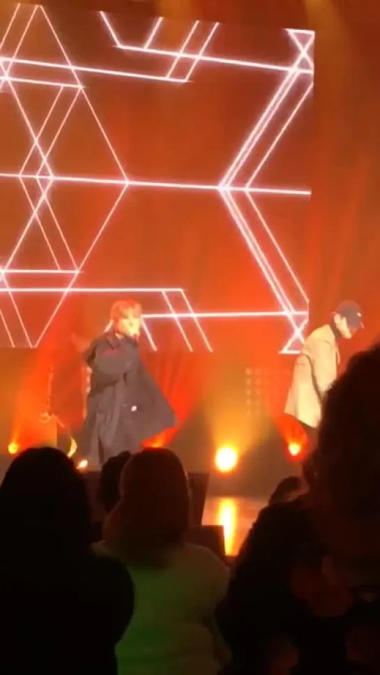 [FANCAM] [24.11.18] B.A.P 'FOREVER' TOUR — Minneapolis