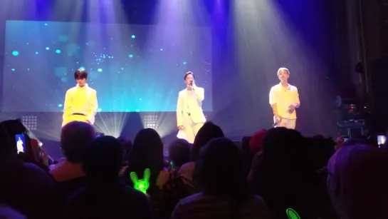 [FANCAM] [15.11.18] B.A.P 'FOREVER' TOUR — Chicago: B.A.P — What Should I Say